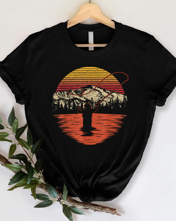 Retro Vintage Fly Fishing Shirt - Fly Fisherman T-Shirt